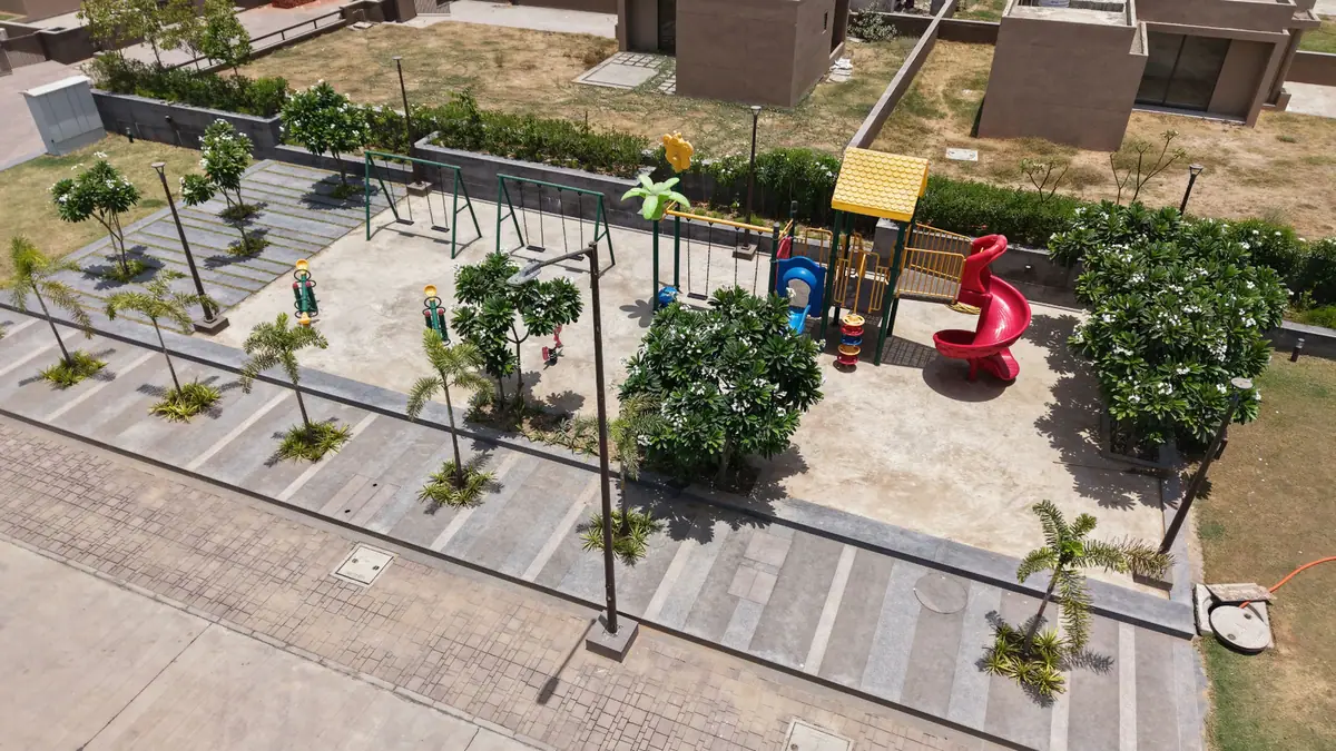 West Park – view 4